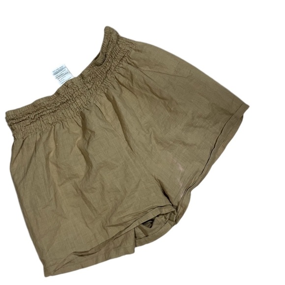 SHEIN Pants - SHEIN Tan High Waist Shorts with Elastic Waistband